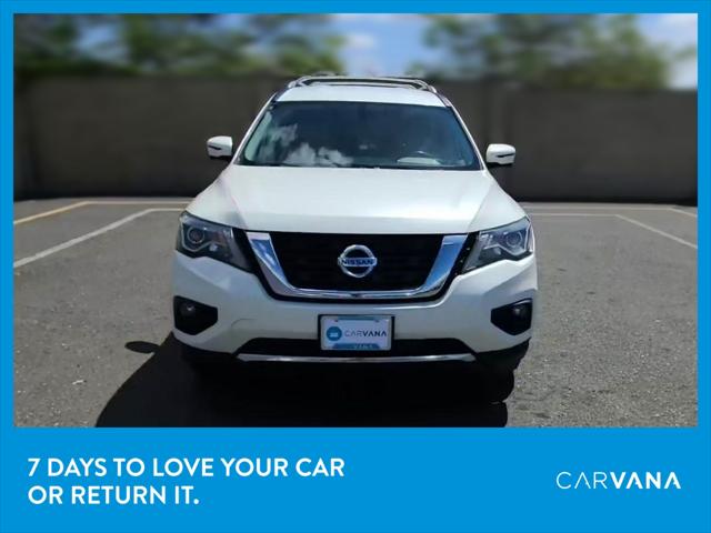 2017 Nissan Pathfinder SL