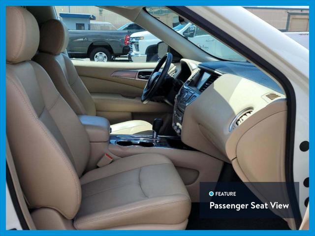 2017 Nissan Pathfinder SL