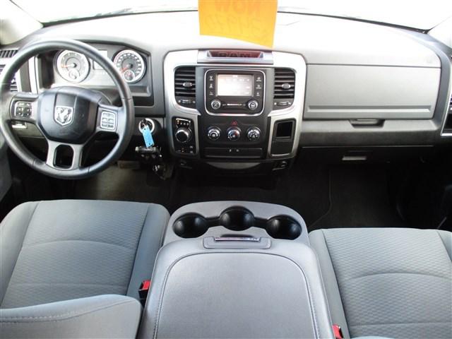 2019 Ram 1500 Classic SLT Crew Cab 4x4 64 Box