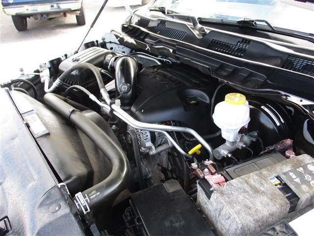 2019 Ram 1500 Classic SLT Crew Cab 4x4 64 Box