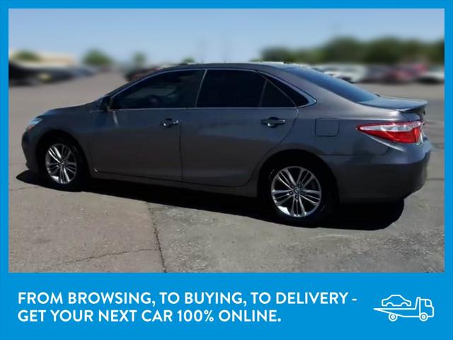 2016 Toyota Camry SE Sedan 4D