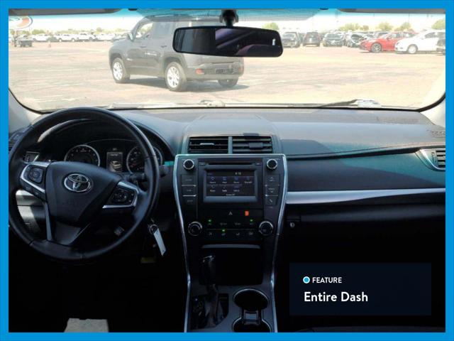 2016 Toyota Camry SE Sedan 4D