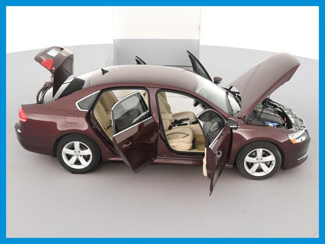 2013 Volkswagen Passat SE