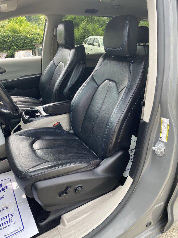 Used 2021 Chrysler Pacifica For Sale in Pikeville, KY