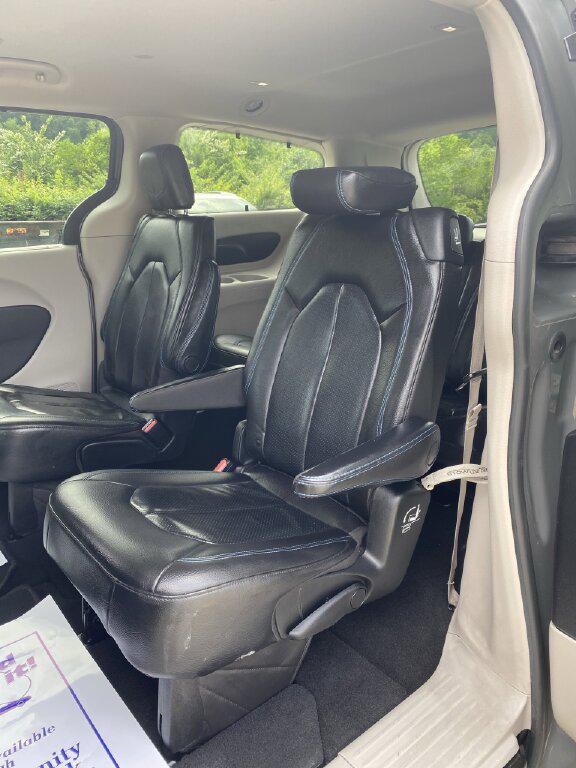 Used 2021 Chrysler Pacifica For Sale in Pikeville, KY