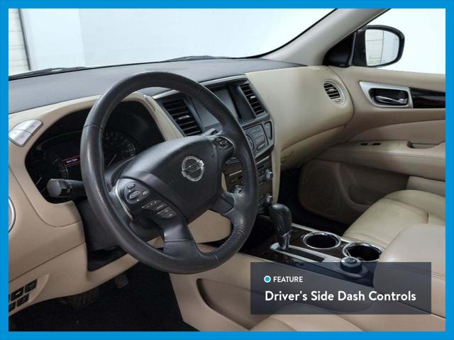2016 Nissan Pathfinder SL