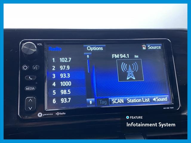2018 Toyota C-HR XLE Sport Utility 4D