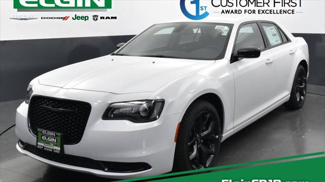 2022 Chrysler 300 Touring for sale in Streamwood, IL