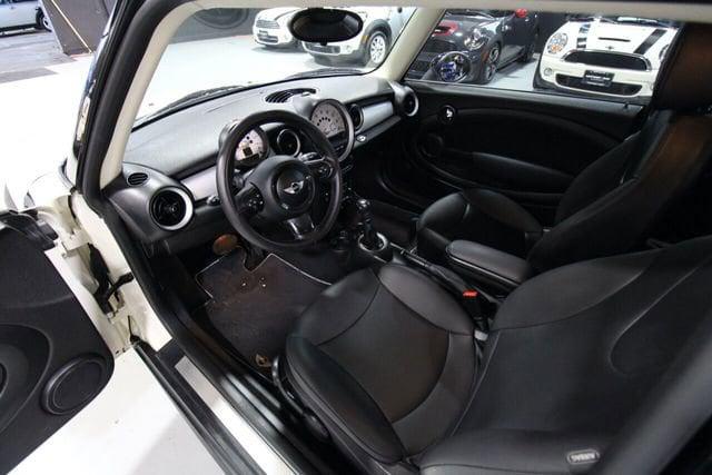 2012 MINI Cooper Hardtop 2dr Cpe