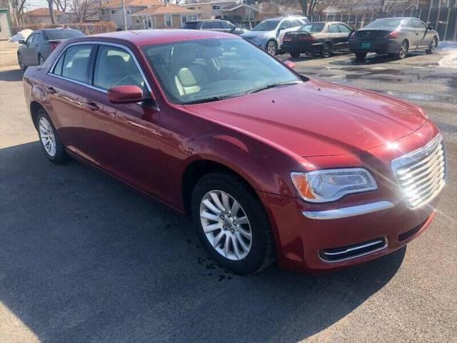 2014 Chrysler 300 4dr Sdn RWD for sale in Posen, IL