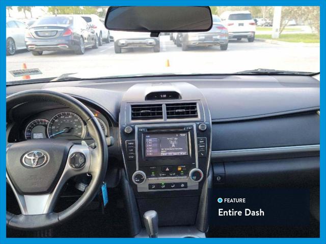 2014 Toyota Camry SE Sedan 4D