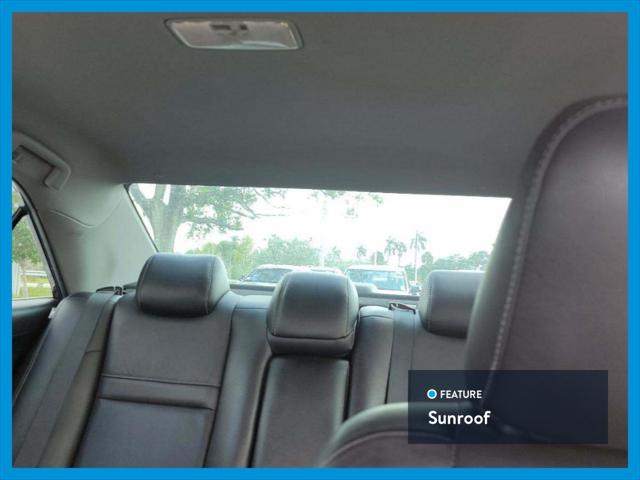 2014 Toyota Camry SE Sedan 4D