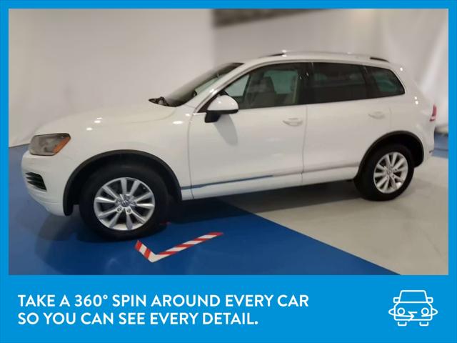 2013 Volkswagen Touareg Sport