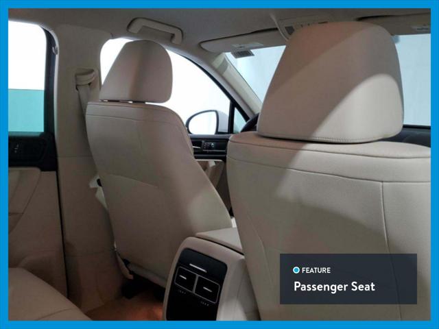 2013 Volkswagen Touareg Sport