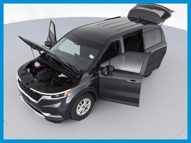 2022 Kia Carnival LXS