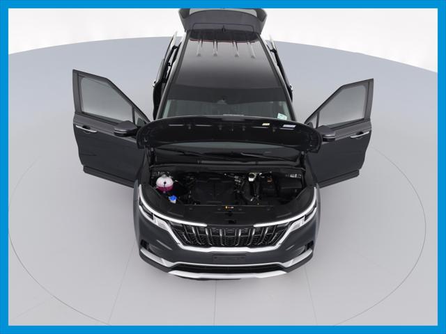 2022 Kia Carnival LXS
