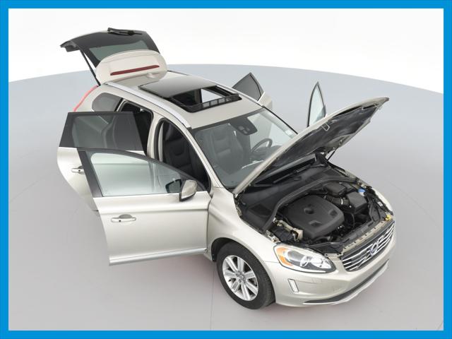 2016 Volvo XC60 T6 Drive-E Platinum