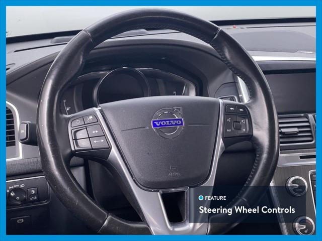 2016 Volvo XC60 T6 Drive-E Platinum