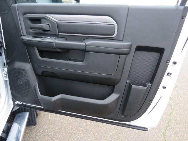 2022 Ram 5500 Tradesman/SLT
