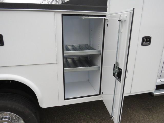 2022 Ram 5500 Tradesman/SLT