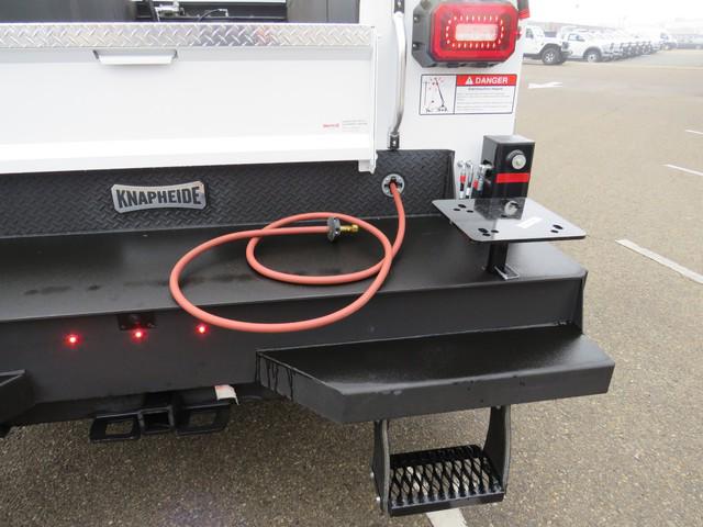 2022 Ram 5500 Tradesman/SLT