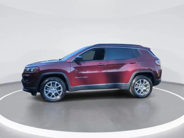 2022 Jeep Compass Latitude Lux 4x4