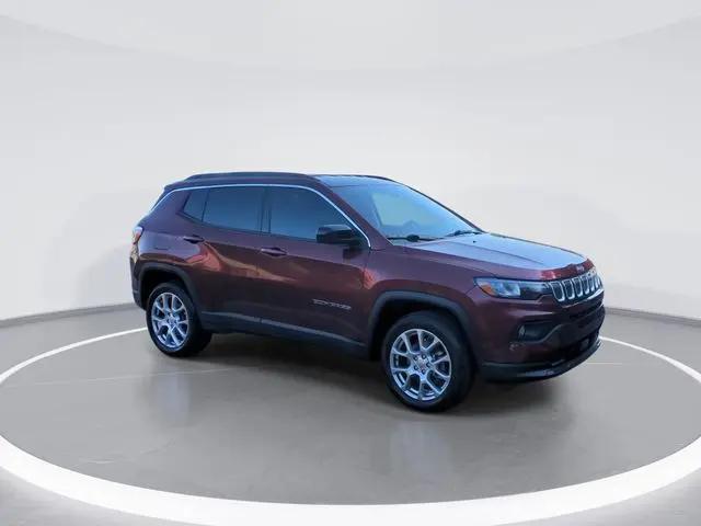 2022 Jeep Compass Latitude Lux 4x4