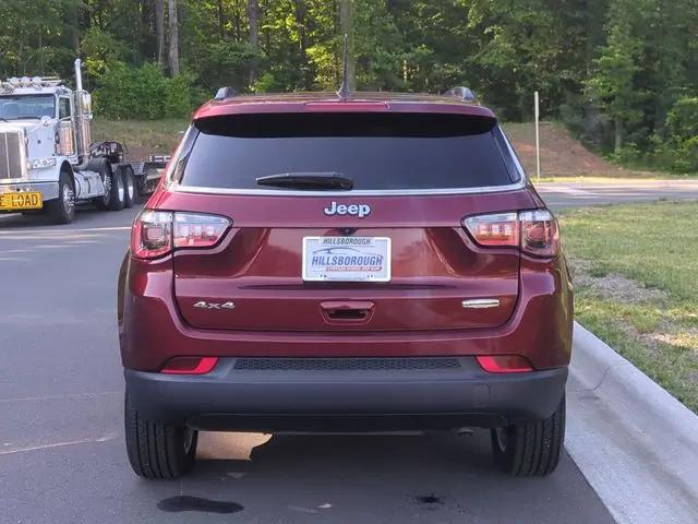 2022 Jeep Compass Latitude Lux 4x4