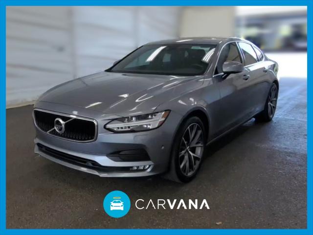 2017 Volvo S90 Momentum