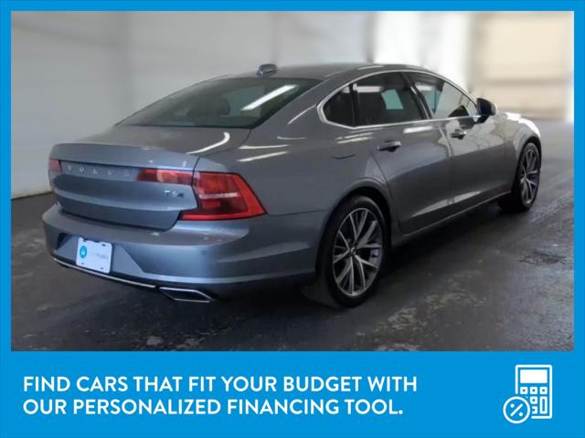 2017 Volvo S90 Momentum