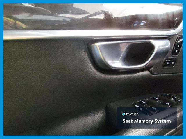 2017 Volvo S90 Momentum