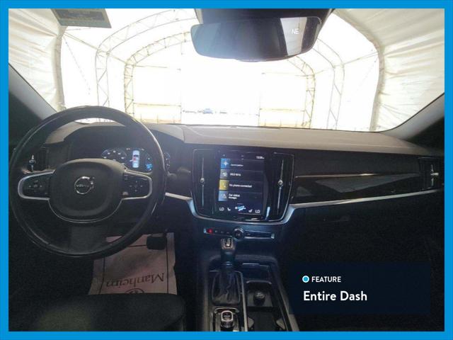 2017 Volvo S90 Momentum
