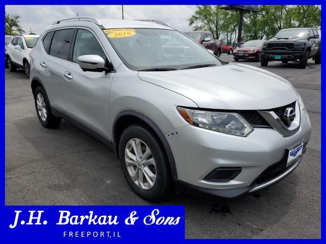2016 Nissan Rogue SV for sale in Cedarville, IL