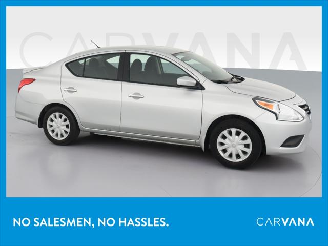 2016 Nissan Versa SV