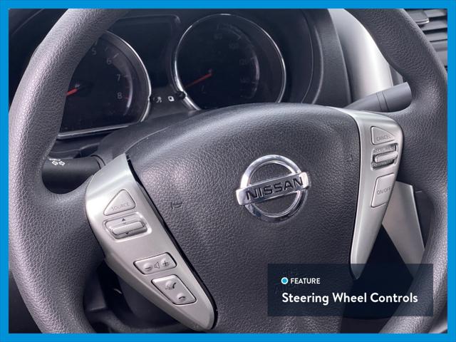 2016 Nissan Versa SV