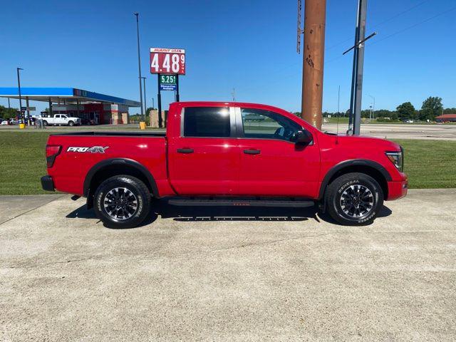 2021 Nissan Titan Crew Cab PRO-4X 4x4