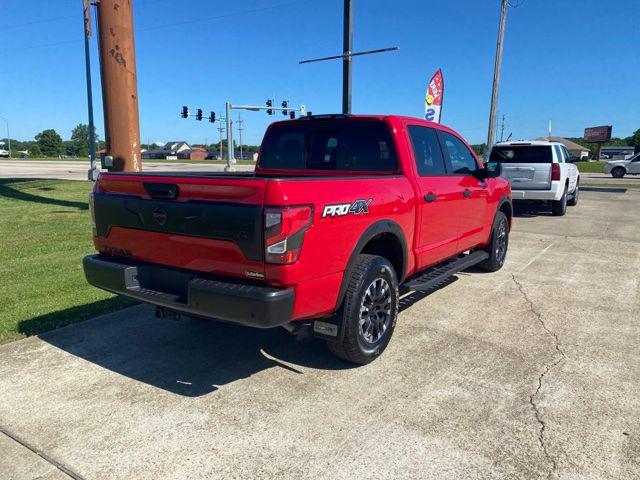 2021 Nissan Titan Crew Cab PRO-4X 4x4