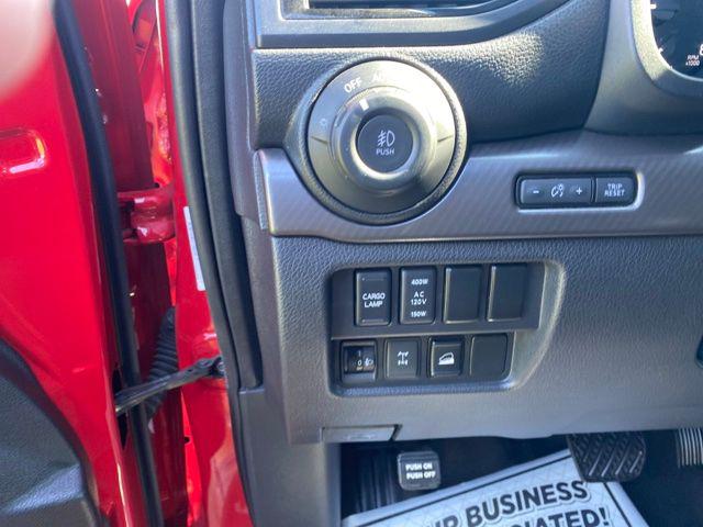 2021 Nissan Titan Crew Cab PRO-4X 4x4