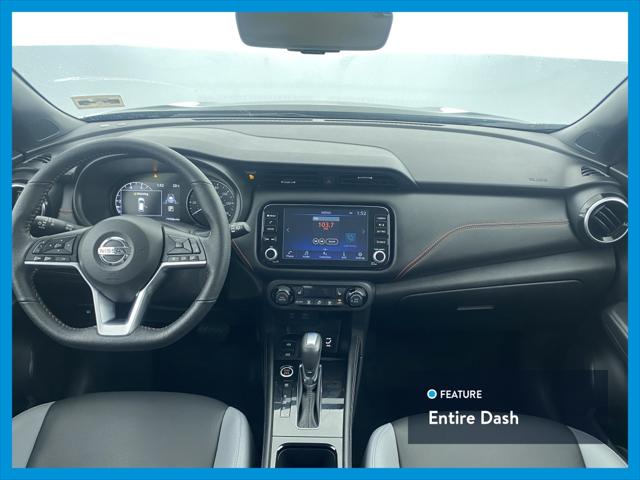 2021 Nissan Kicks SR