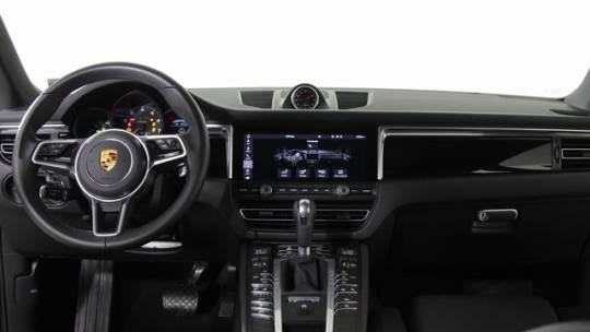 2021 Porsche Macan AWD