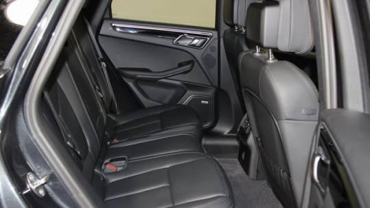 2021 Porsche Macan AWD