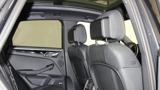 2021 Porsche Macan AWD