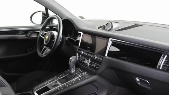2021 Porsche Macan AWD