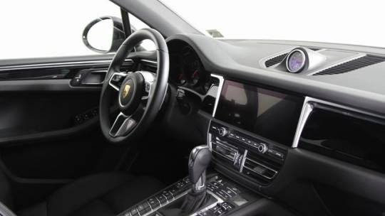 2021 Porsche Macan AWD