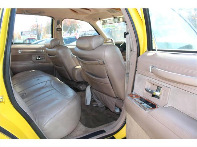 1993 Lincoln Town Car Signature