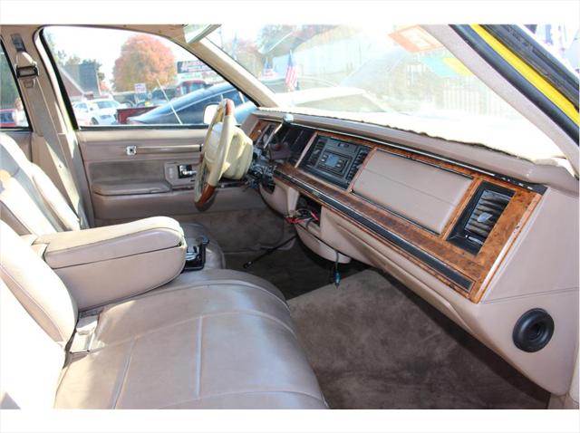 1993 Lincoln Town Car Signature