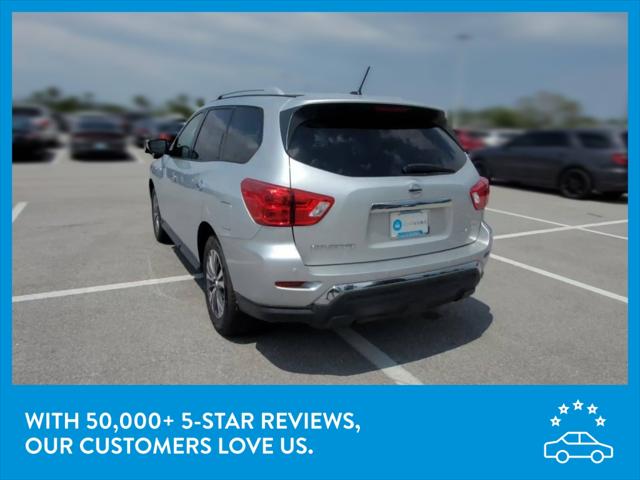 2018 Nissan Pathfinder SV