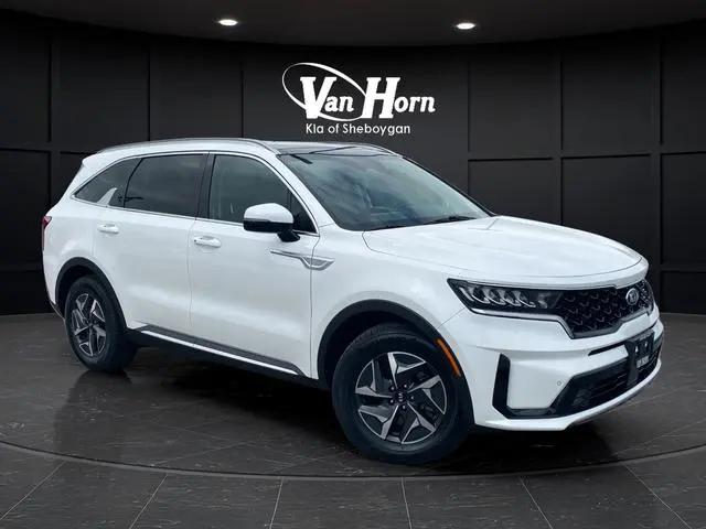2021 Kia Sorento Hybrid EX for sale in Sheboygan, WI