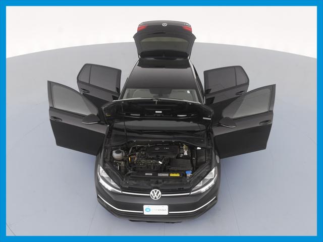 2018 Volkswagen Golf S/SE