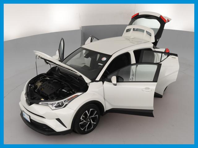 2018 Toyota C-HR XLE Sport Utility 4D